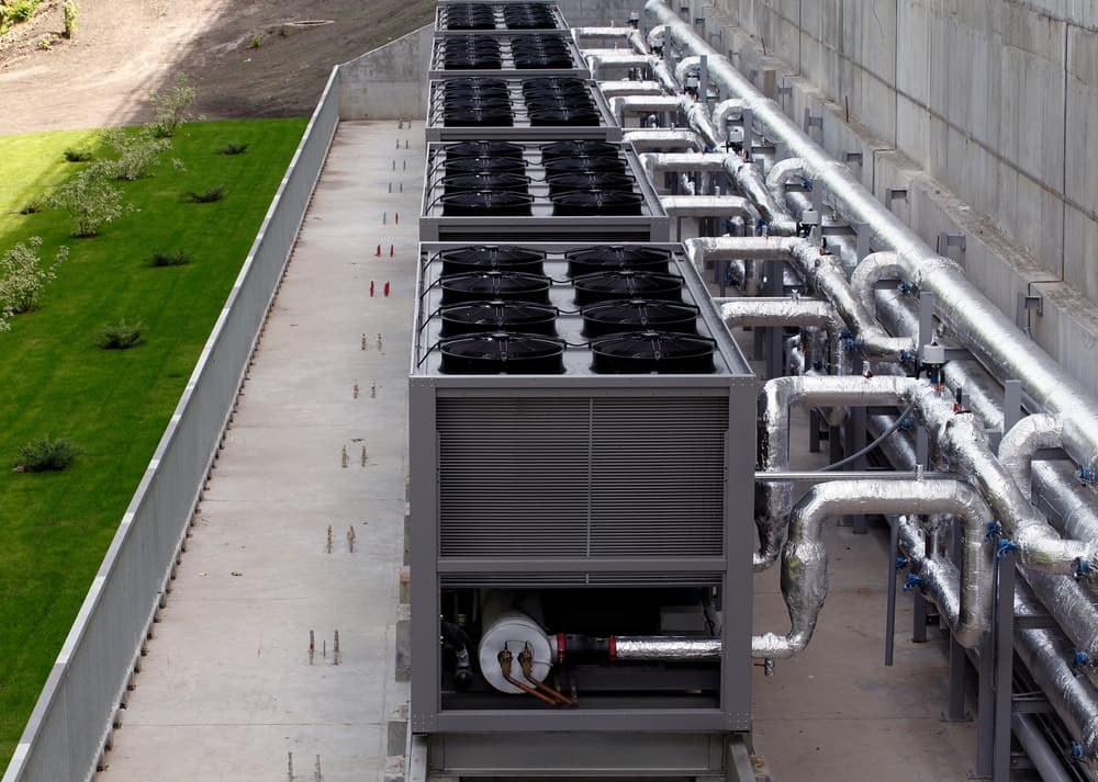 What is the difference between a chiller and an air conditioner