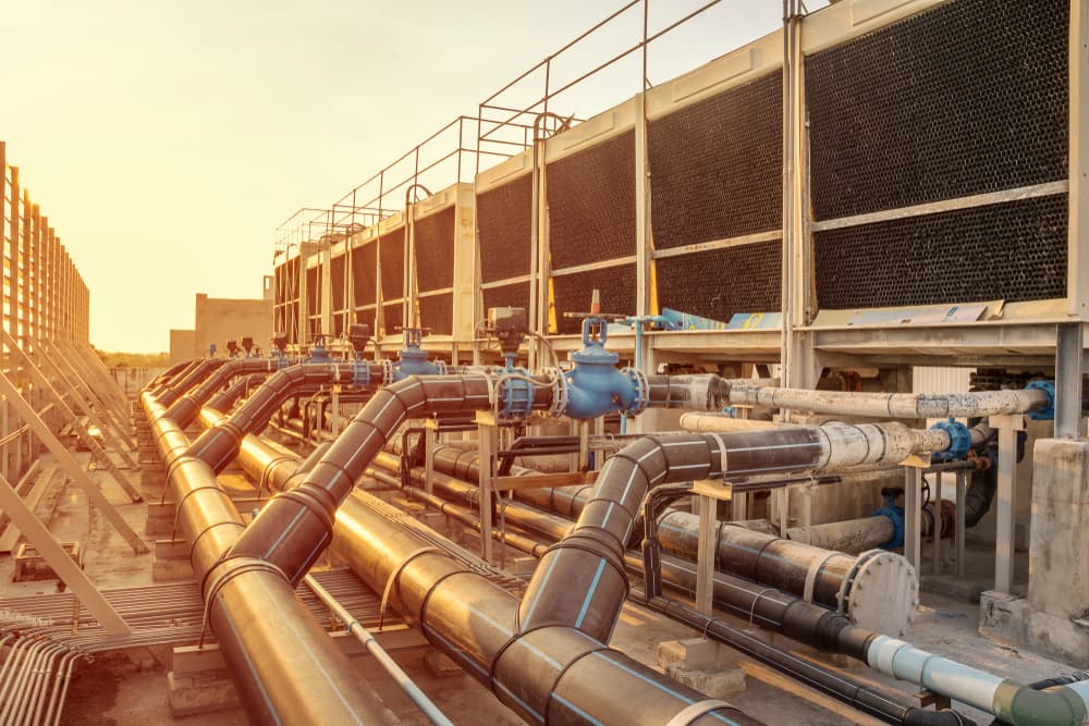 What are the different types of cooling towers