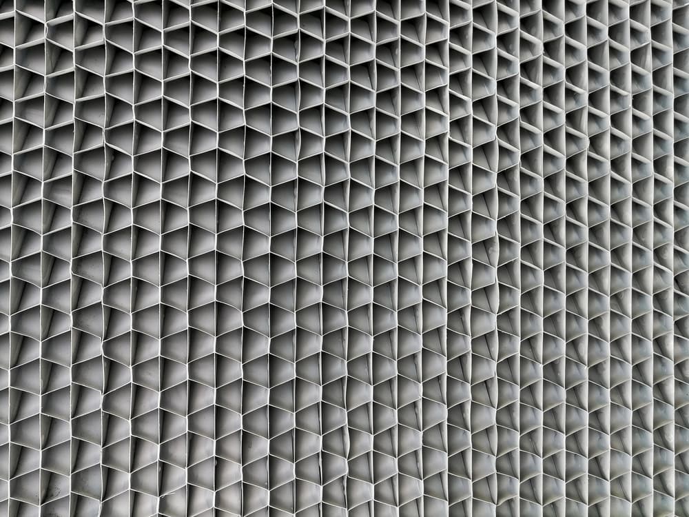 What are the different types of fill in cooling towers