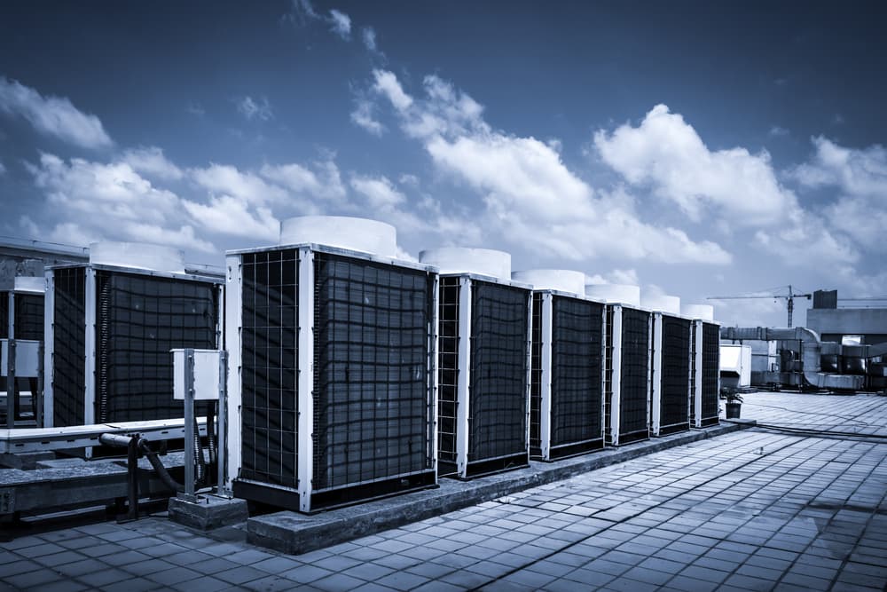 rents modern portable air conditioning units in San Diego