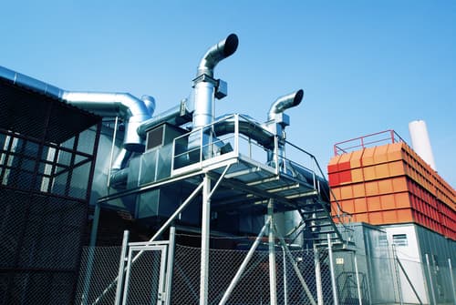 Which company offers reliable move and cool rental services in Riverside