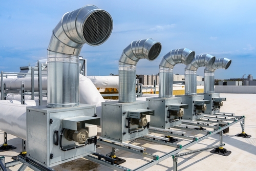 How long should a commercial HVAC unit last