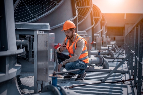 Who specializes in reliable cooling tower rental in Riverside County, CA
