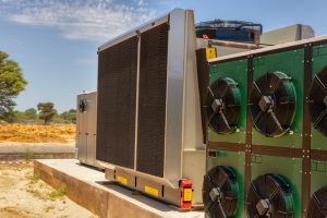 What should facilities do when a chiller fails unexpectedly?
